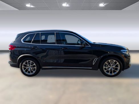 Used 2022 BMW X5 xDrive40i w/ Premium Package image 8