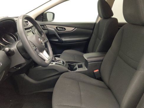 Used 2020 Nissan Rogue Sport S w/ Appearance Package FWD image 17