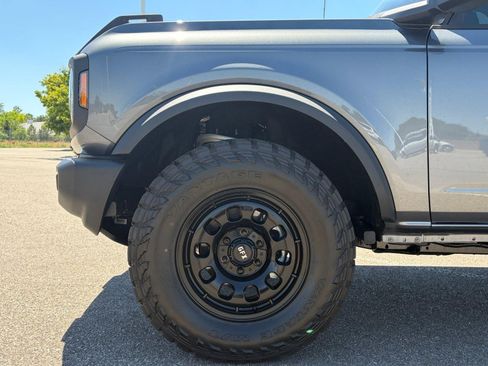 Used 2026 Ford Bronco 2-Door AWD/4WD image 11
