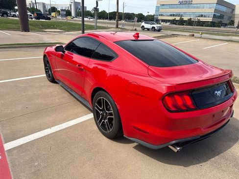 Used 2020 Ford Mustang Premium RWD image 11