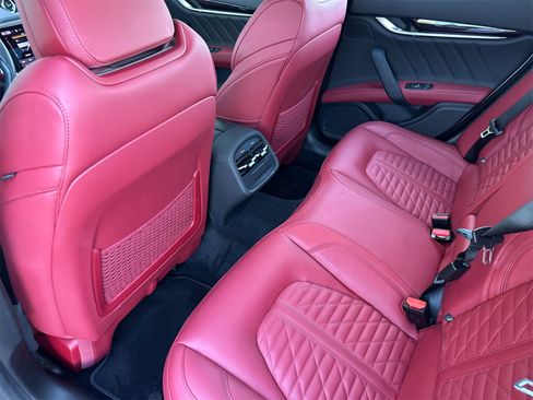 Used 2023 Maserati Ghibli Trofeo image 12