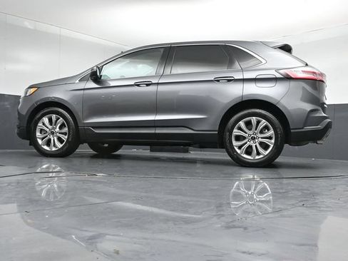 Certified 2024 Ford Edge Titanium AWD/4WD image 40