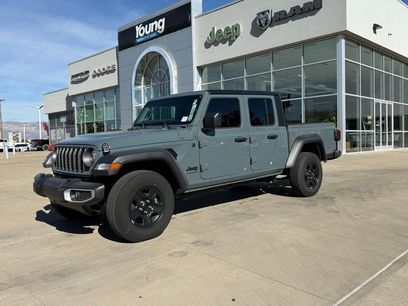 New 2025 Jeep Gladiator Sport