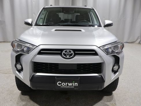 Used 2020 Toyota 4Runner TRD Off-Road Premium w/ Moonroof Package AWD/4WD image 7