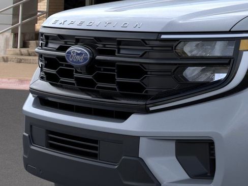 New 2026 Ford Expedition Max Active RWD image 19