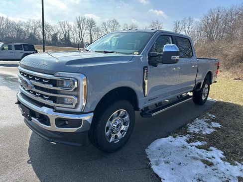 New 2026 Ford F250 Lariat w/ Chrome Package image 5