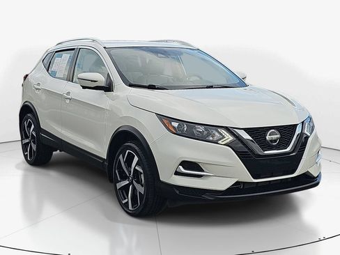 Used 2022 Nissan Rogue Sport SL AWD/4WD image 3