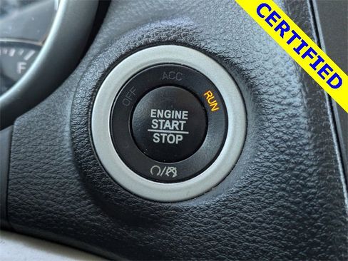 Used 2020 Dodge Journey SE w/ SE Popular Equipment Group image 23