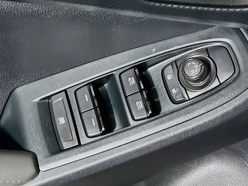 Certified 2024 Subaru Crosstrek 2.0i Premium AWD/4WD image 16