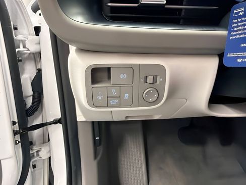 New 2025 Hyundai Ioniq 6 SEL AWD/4WD image 23