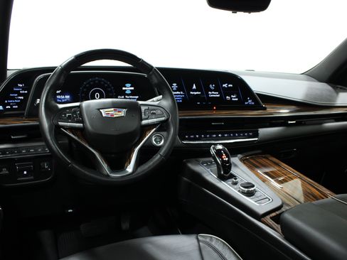 Certified 2024 Cadillac Escalade Premium Luxury w/ Performance Package AWD/4WD image 2