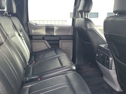 Used 2017 Ford F150 XL w/ Equipment Group 101A Mid image 7