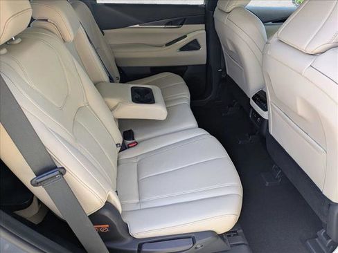Used 2024 INFINITI QX60 Sensory w/ Cargo Package AWD/4WD image 22