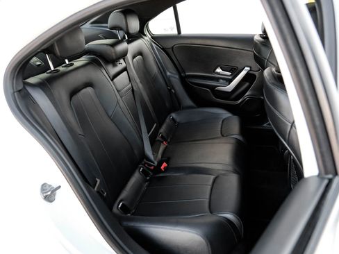 Used 2019 Mercedes-Benz A 220 4MATIC image 35