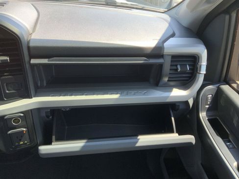 Used 2025 Ford F250 XLT AWD/4WD image 58
