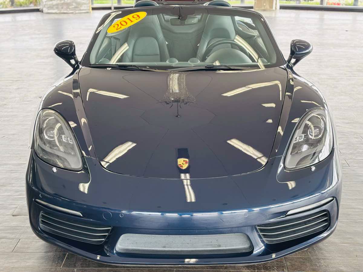 Used 2019 Porsche 718 Boxster RWD image 18