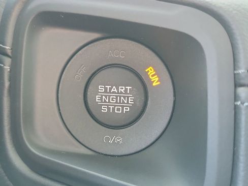 New 2026 Jeep Gladiator Mojave image 11