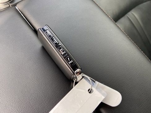 Used 2025 MAZDA CX-70 3.3 Turbo w/ Preferred Package image 45