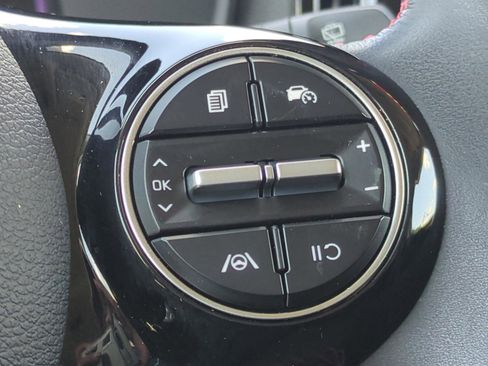 Certified 2023 Kia Soul GT-Line FWD image 24
