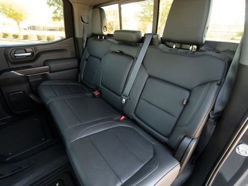 Used 2021 GMC Sierra 1500 SLT w/ SLT Premium Package image 33