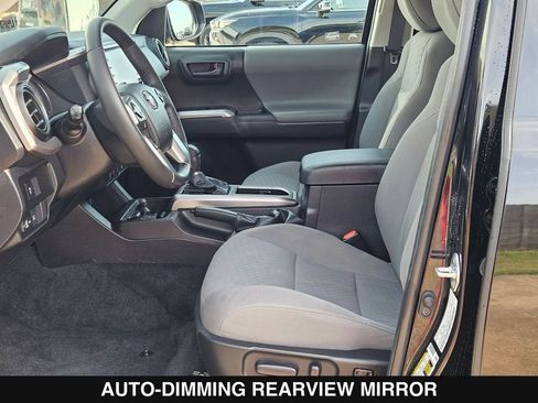 Used 2023 Toyota Tacoma SR5 RWD image 11
