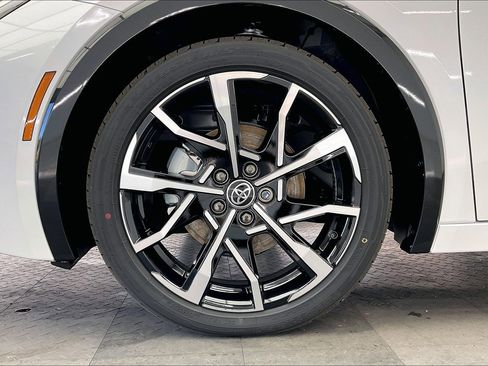 New 2026 Toyota Prius XSE image 14