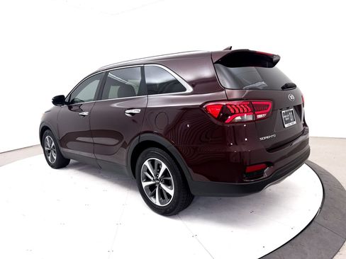 Used 2019 Kia Sorento EX w/ EX Premium Package FWD image 18
