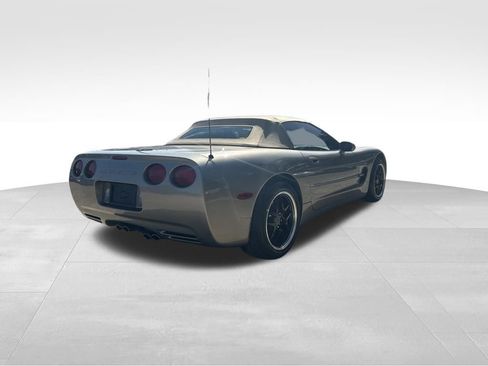 Used 1998 Chevrolet Corvette Convertible w/ Performance Handling Pkg image 5