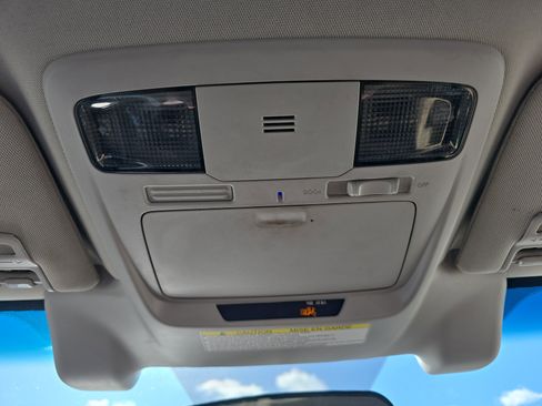 Used 2019 Subaru Outback 2.5i image 31