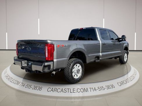 Used 2023 Ford F350 XLT w/ FX4 Off-Road Package AWD/4WD image 4