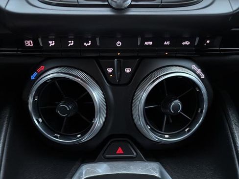 Used 2017 Chevrolet Camaro SS image 23