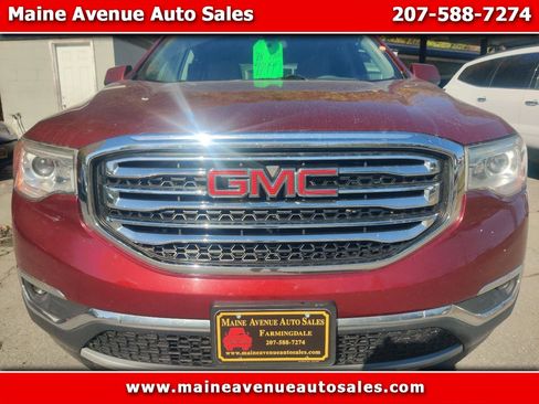 Used 2018 GMC Acadia SLE image 1