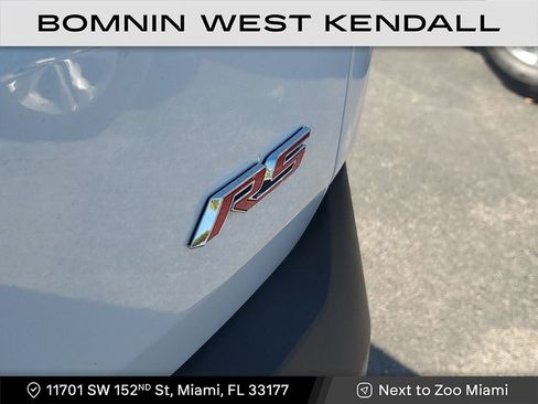 Used 2022 Chevrolet Traverse RS image 6