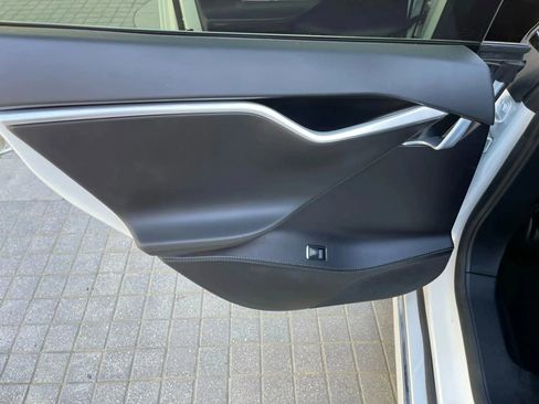 Used 2016 Tesla Model S 75 image 29