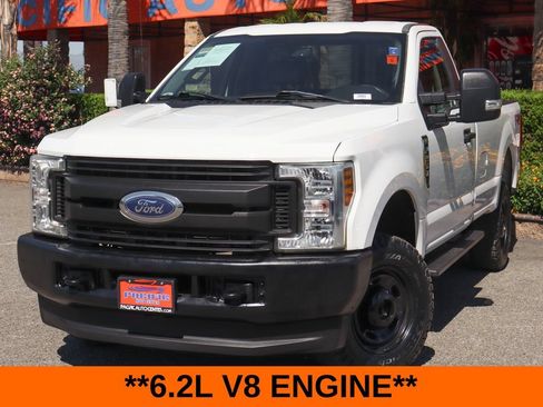 Used 2019 Ford F250 XL w/ Power Equipment Group AWD/4WD image 3
