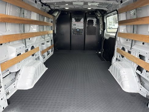Used 2024 Ford Transit 250 Low Roof w/ Exterior Upgrade Package image 19