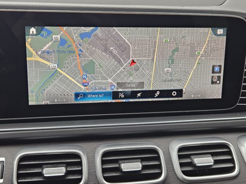 Used 2022 Mercedes-Benz GLS 450 4MATIC image 14