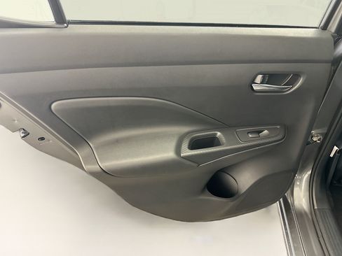 Used 2025 Nissan Versa SV FWD image 26