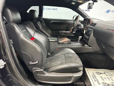 Used 2009 Dodge Challenger SRT8 w/ SRT Option Group II image 19