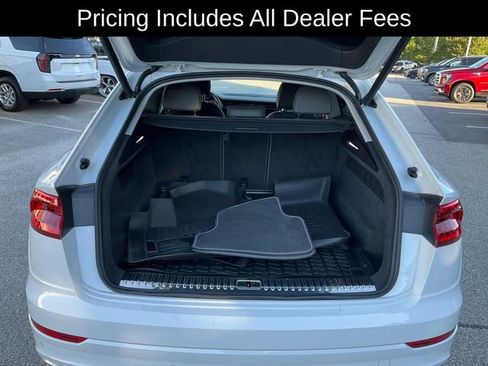 Used 2020 Audi Q8 Premium Plus w/ Premium Plus Package AWD/4WD image 19