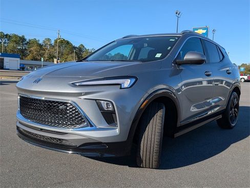 Used 2024 Buick Encore GX Sport Touring w/ Comfort Package image 11