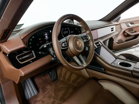 Certified 2023 Porsche Taycan 4S AWD/4WD image 4