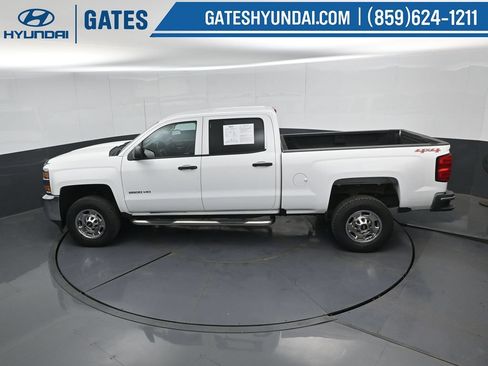 Used 2016 Chevrolet Silverado 2500 W/T AWD/4WD image 45