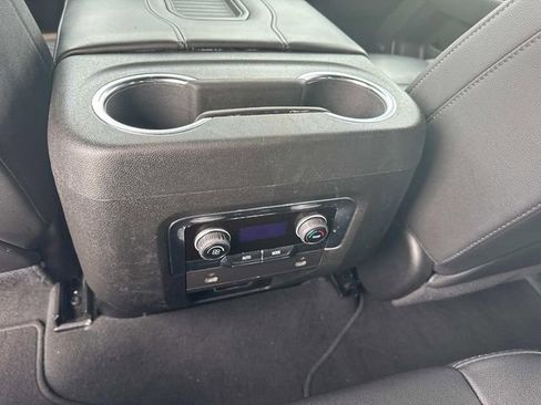 Used 2024 Chevrolet Tahoe LT image 18