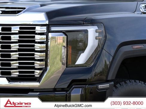 New 2026 GMC Sierra 2500 Denali w/ Denali Reserve Package AWD/4WD image 10