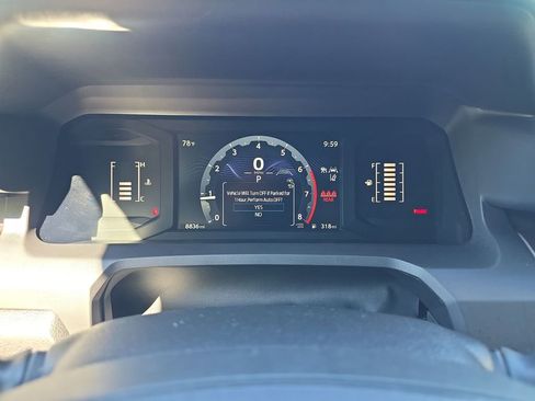 Used 2025 Toyota Tacoma SR5 AWD/4WD image 21
