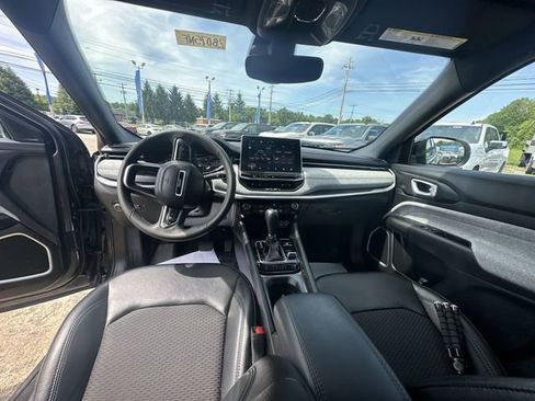Used 2023 Jeep Compass Latitude w/ Convenience Group AWD/4WD image 22