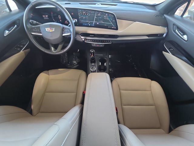 Certified 2024 Cadillac XT4 Luxury FWD image 19