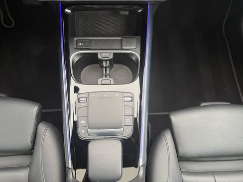 Certified 2023 Mercedes-Benz GLA 250 4MATIC image 19