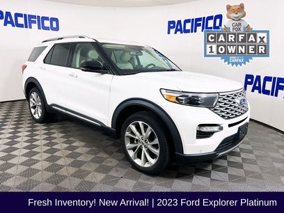 Used 2023 Ford Explorer Platinum w/ Technology Package